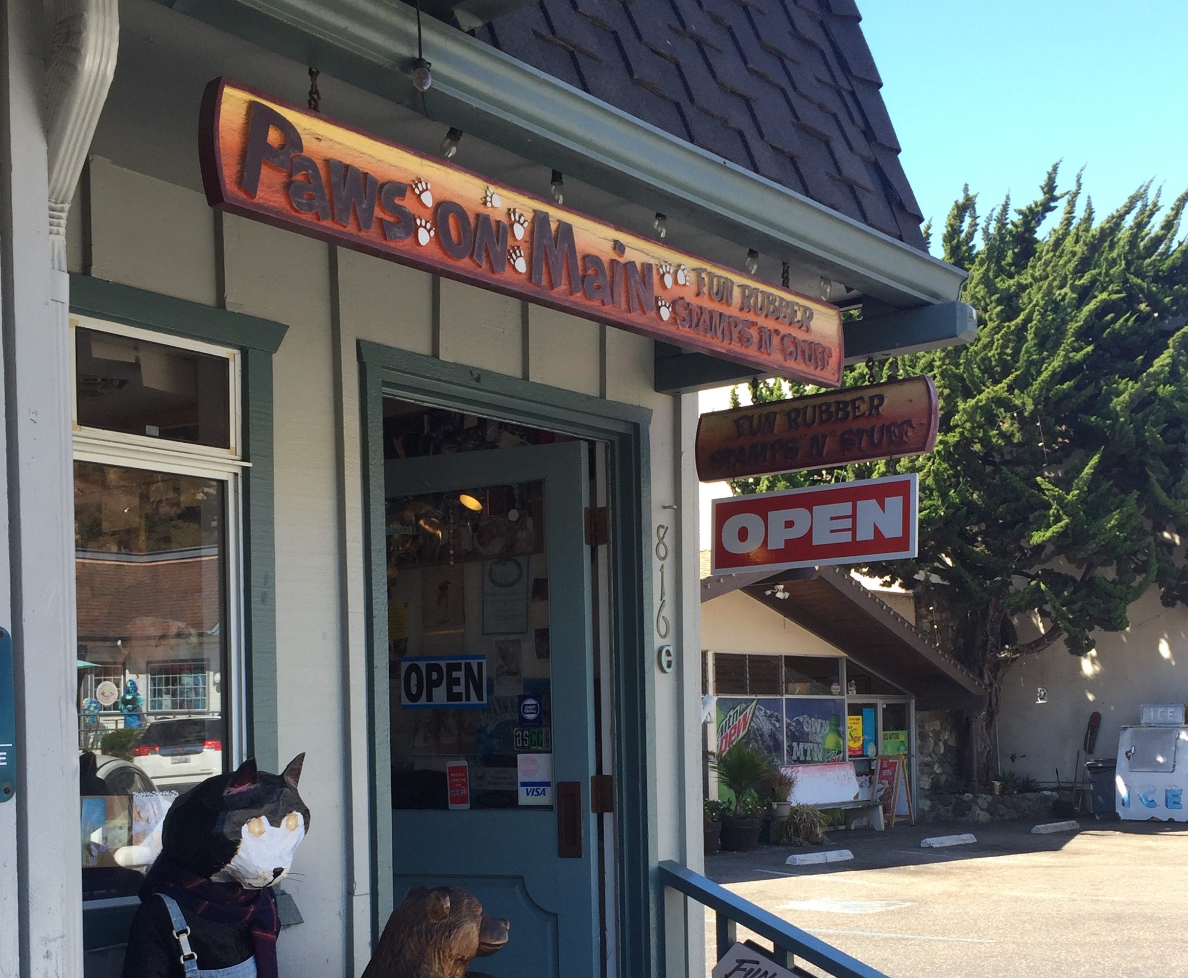 Paws on Main Visit Cambria CA