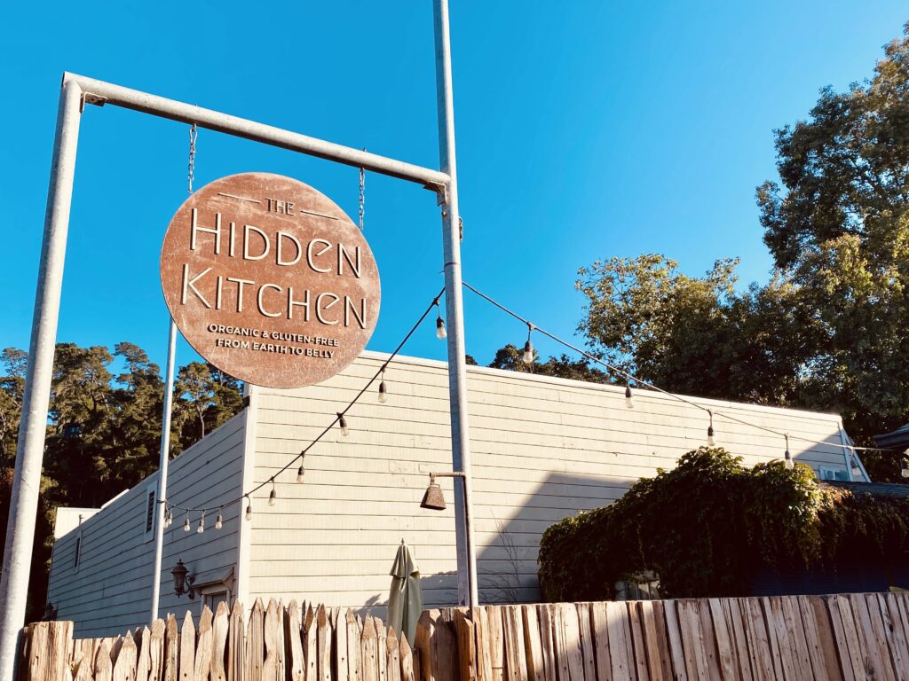Hidden Kitchen min