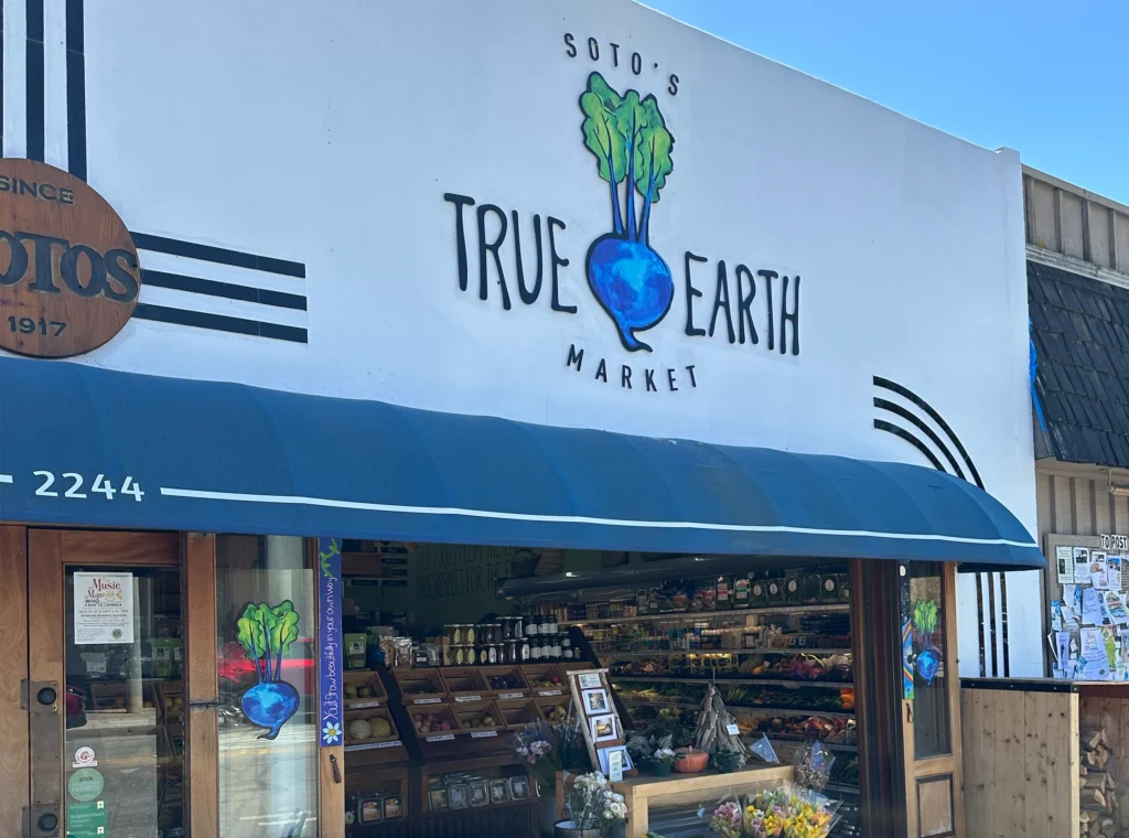 Soto's True Earth Market